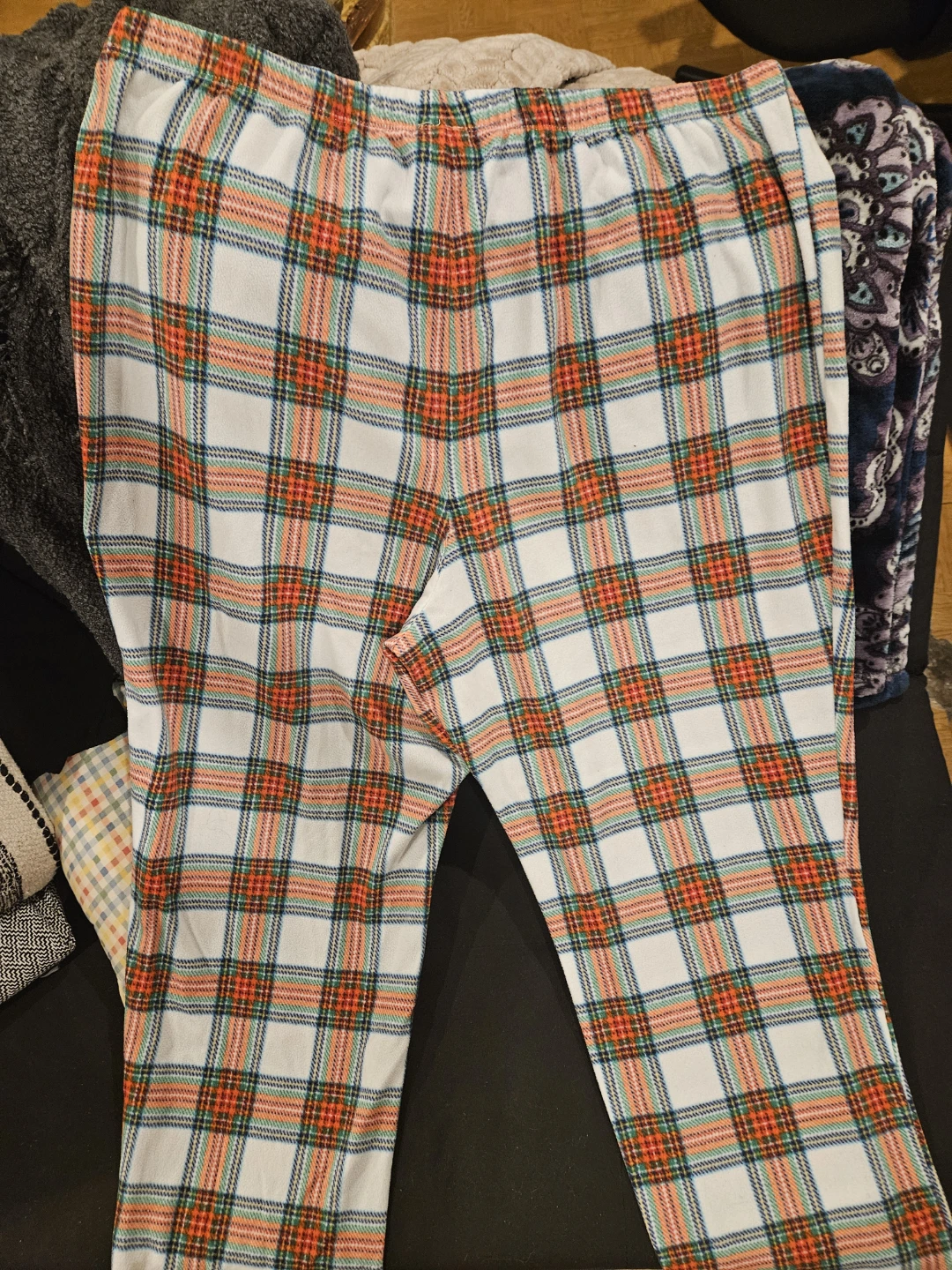 Wondershop at Target Women's 1X Plaid Sleepwear Pants - photo 3
