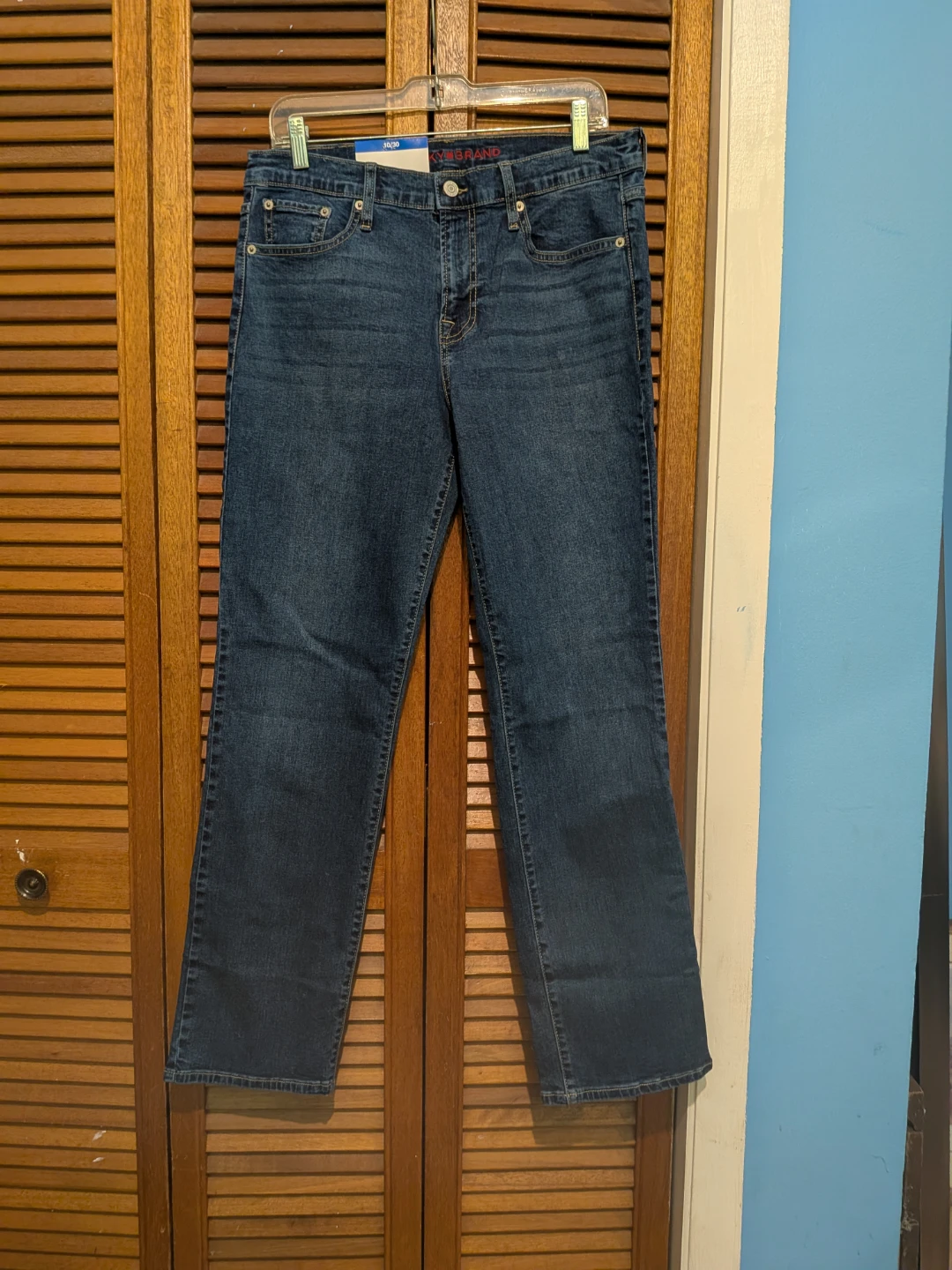 Lucky Brand Mid Rise Straight Jeans 10/30