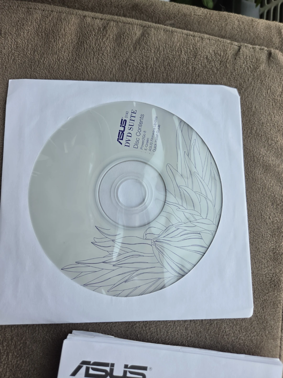 ASUS SDRW-08D2S-U External Slim DVD-RW Drive - photo 5