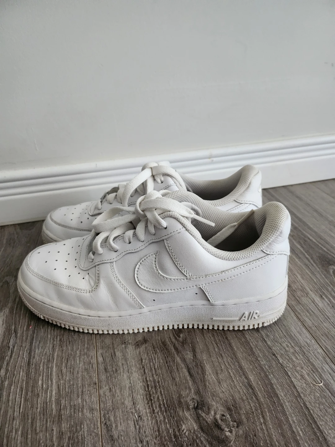 Nike Air Force 1 Low White Sneakers