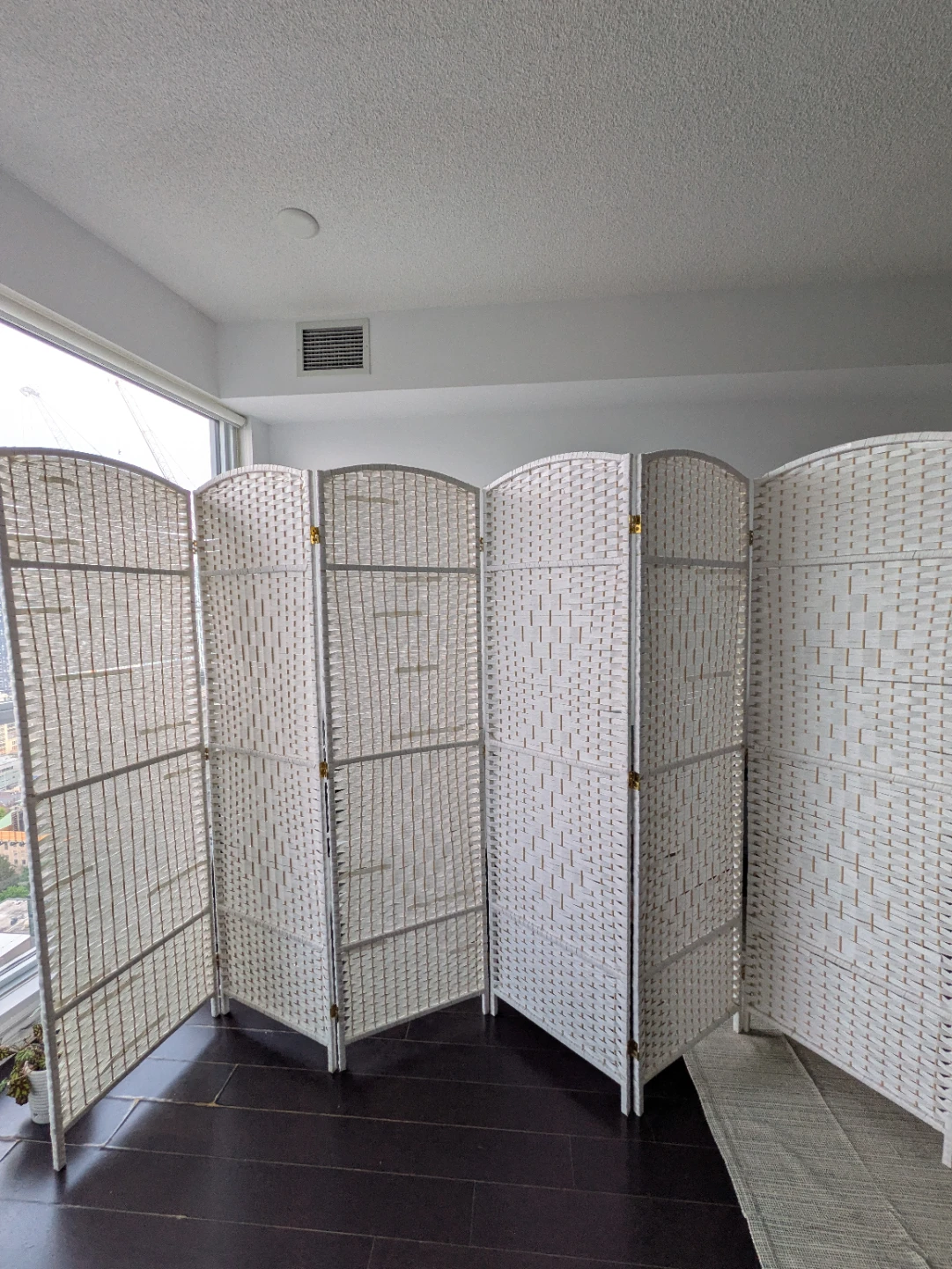 White 6-Panel Woven Room Divider Screen - photo 5