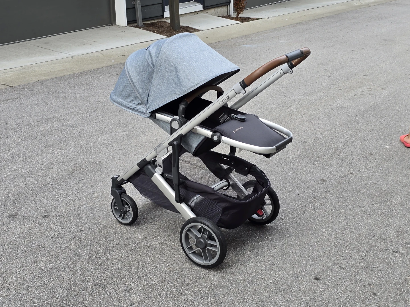 Freshly Washed, UPPAbaby Vista V2 Stroller, Grey
