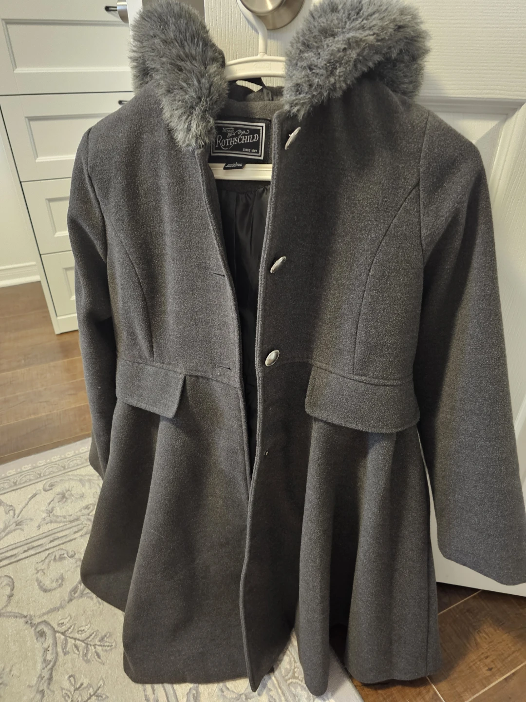 Rothschild Girls' Grey Coat with Faux Fur Hood Size 14 - photo 2