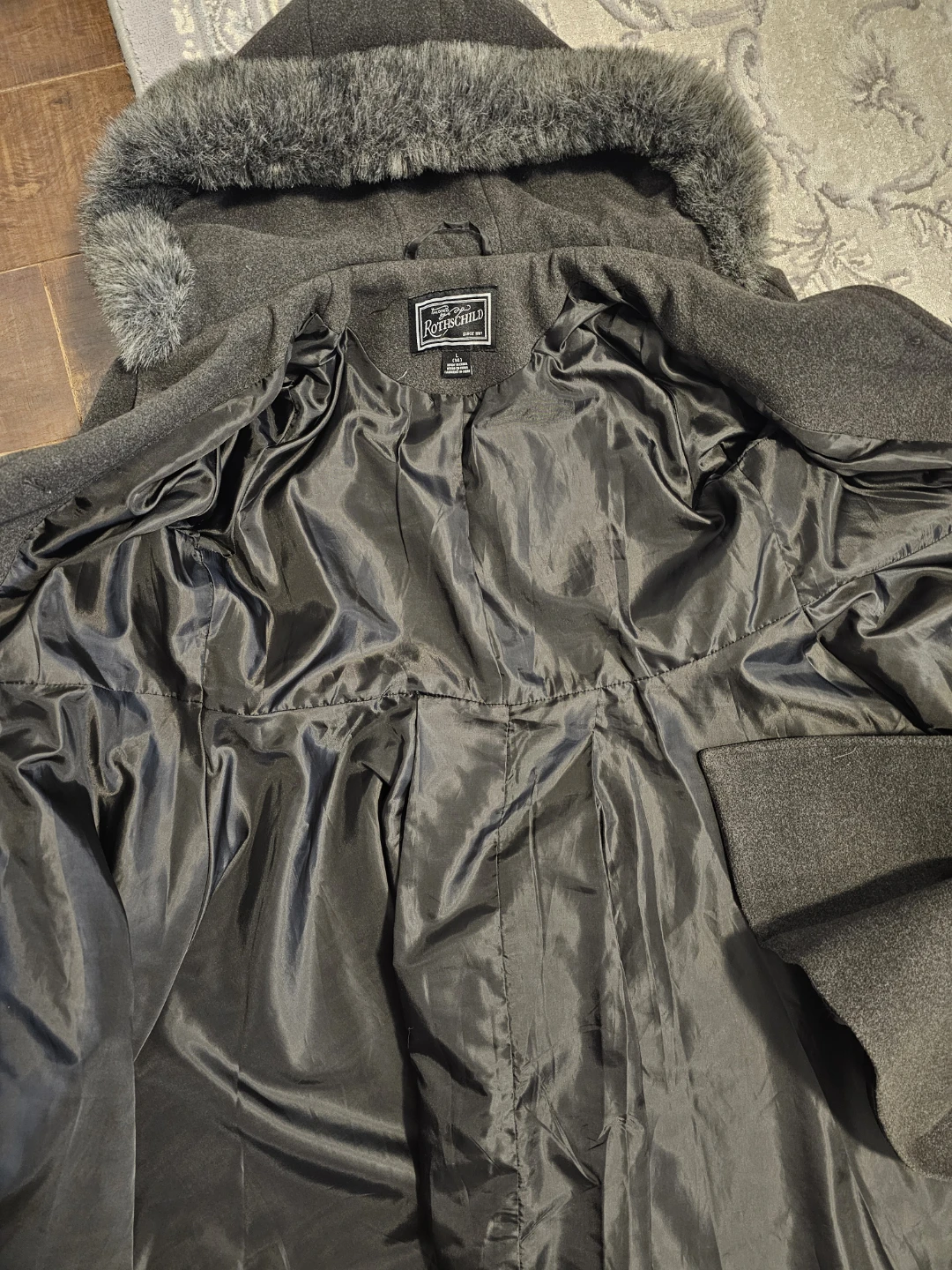 Rothschild Girls' Grey Coat with Faux Fur Hood Size 14 - photo 4