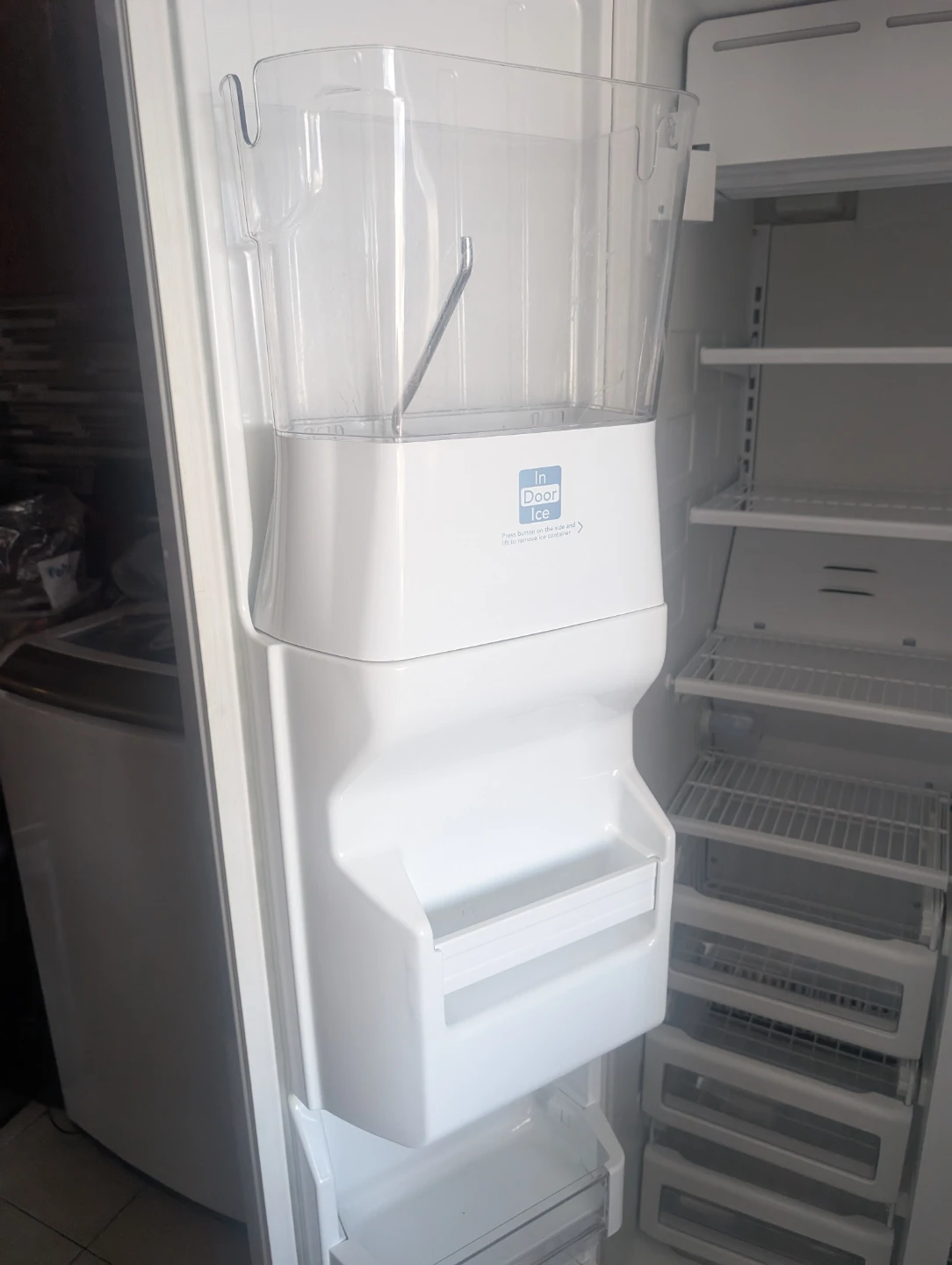 KitchenAid Refrigerator - photo 3
