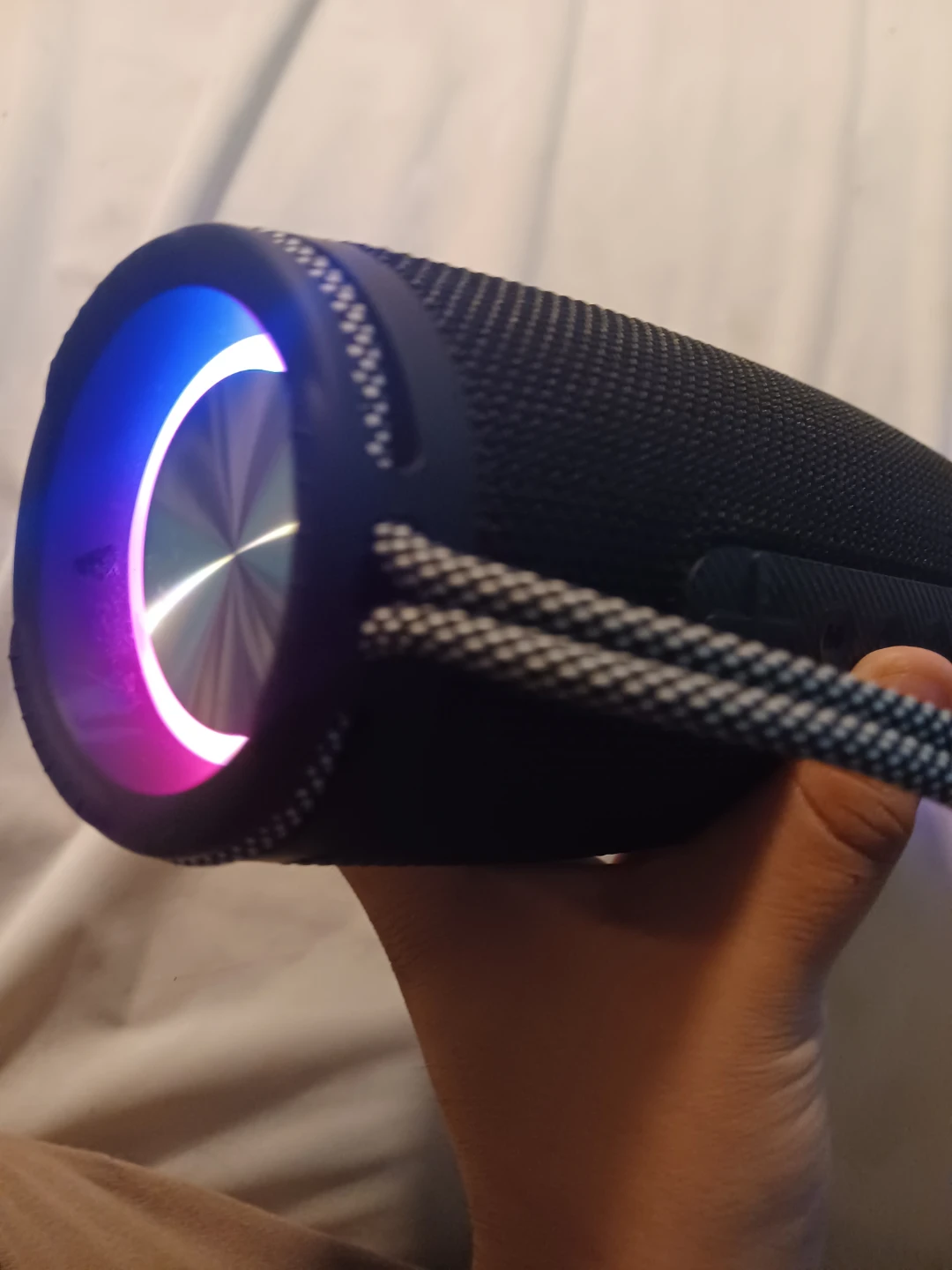 Black Portable Bluetooth Speaker with Handle - photo 4