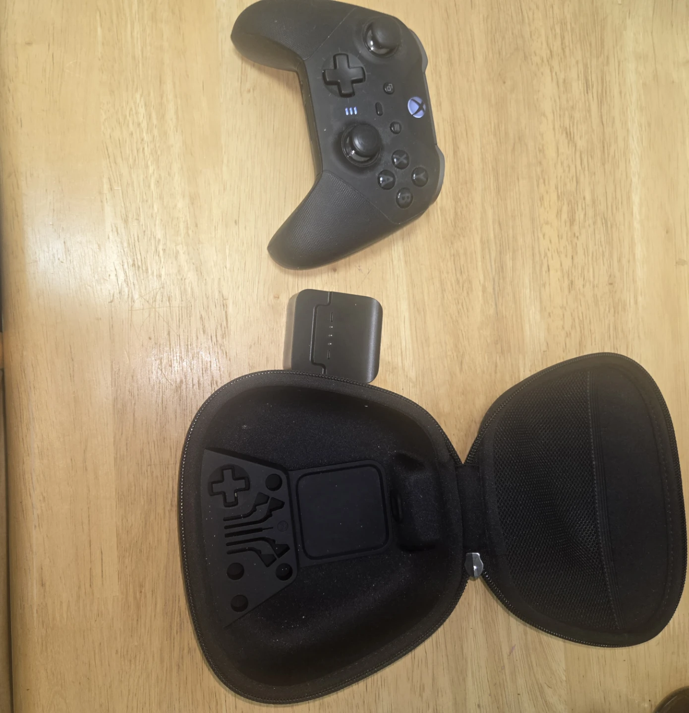 Xbox controller elite 2 - photo 2
