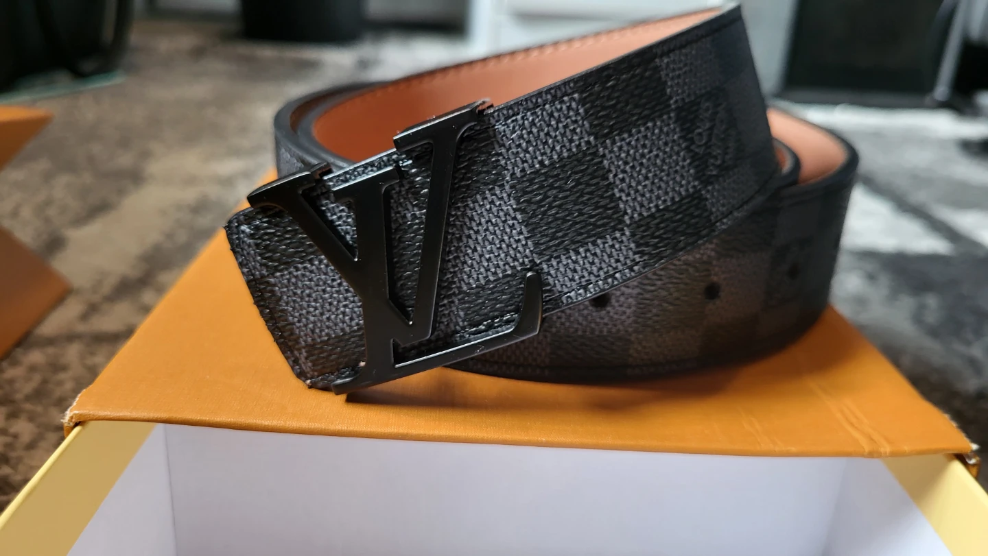 Louis Vuitton Men's Damier Ebene Belt