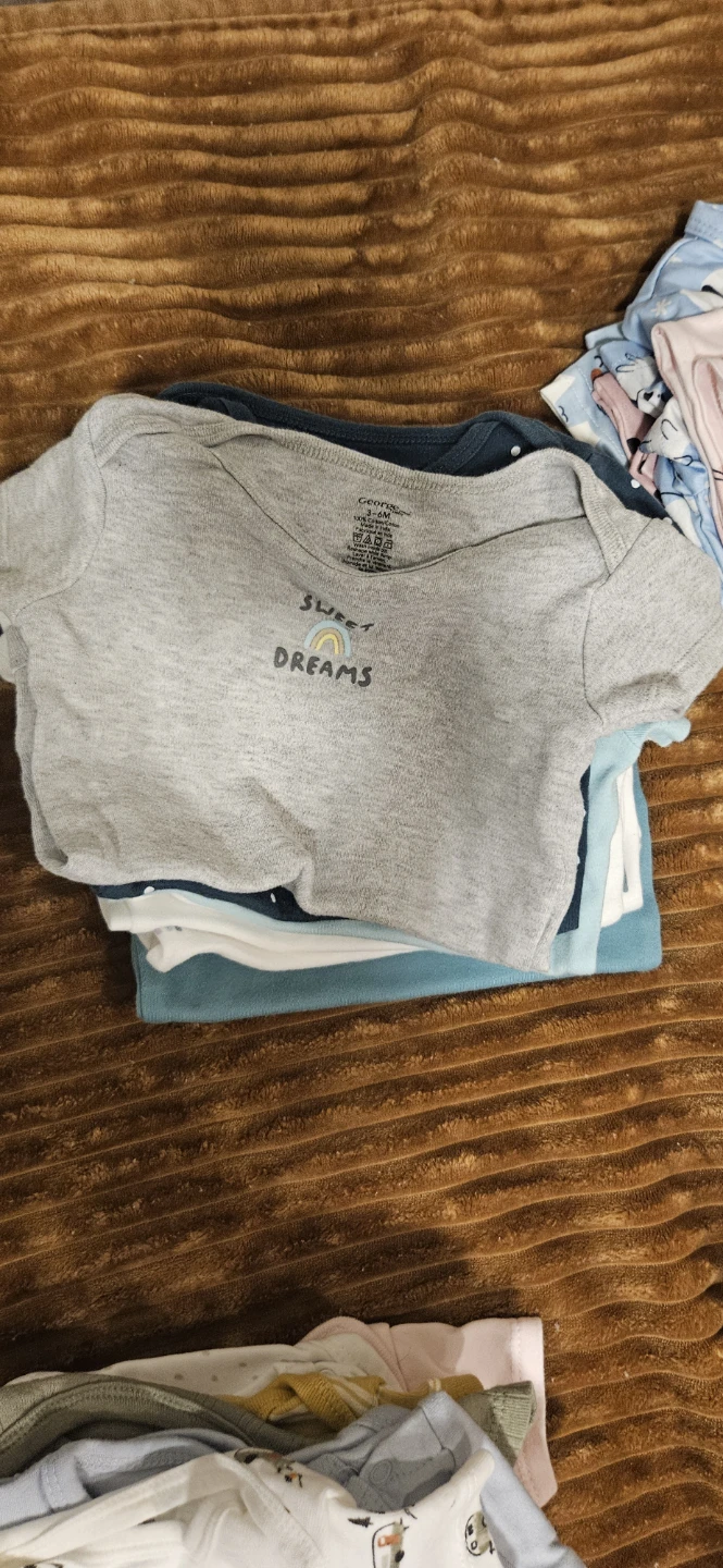 Assorted Baby Clothes Bundle - photo 3