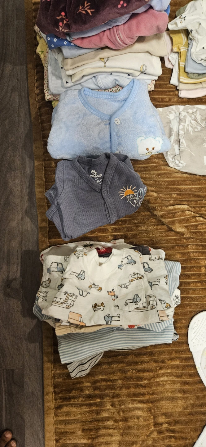 Assorted Baby Clothes Bundle - photo 5