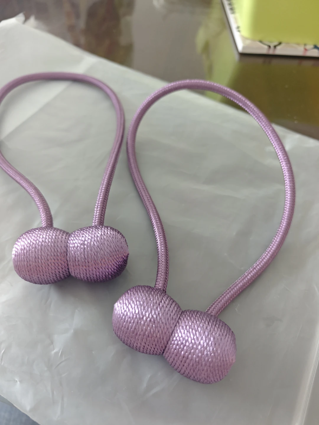 Set of 2 Pink Curtain Tie-Backs