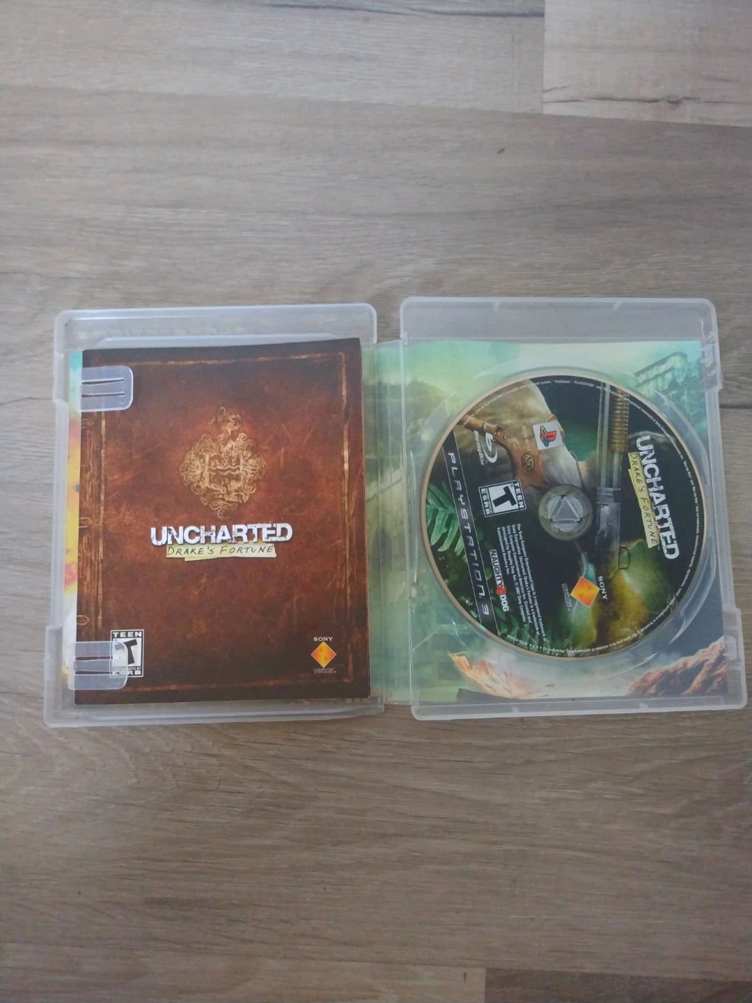 Uncharted Drake's Fortune PlayStation 3 Game - photo 2