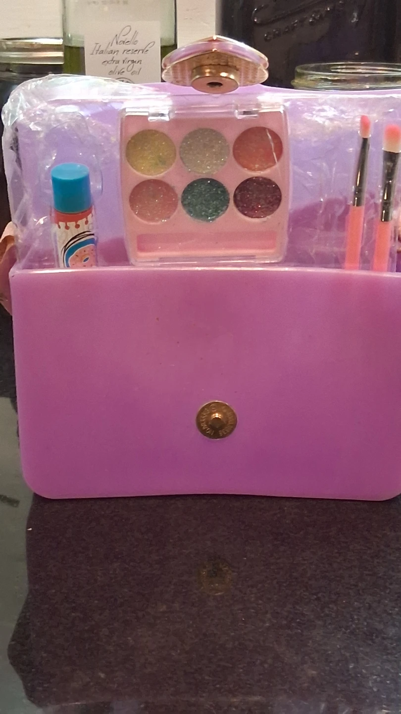 Kids Makeup Purse Set - photo 4
