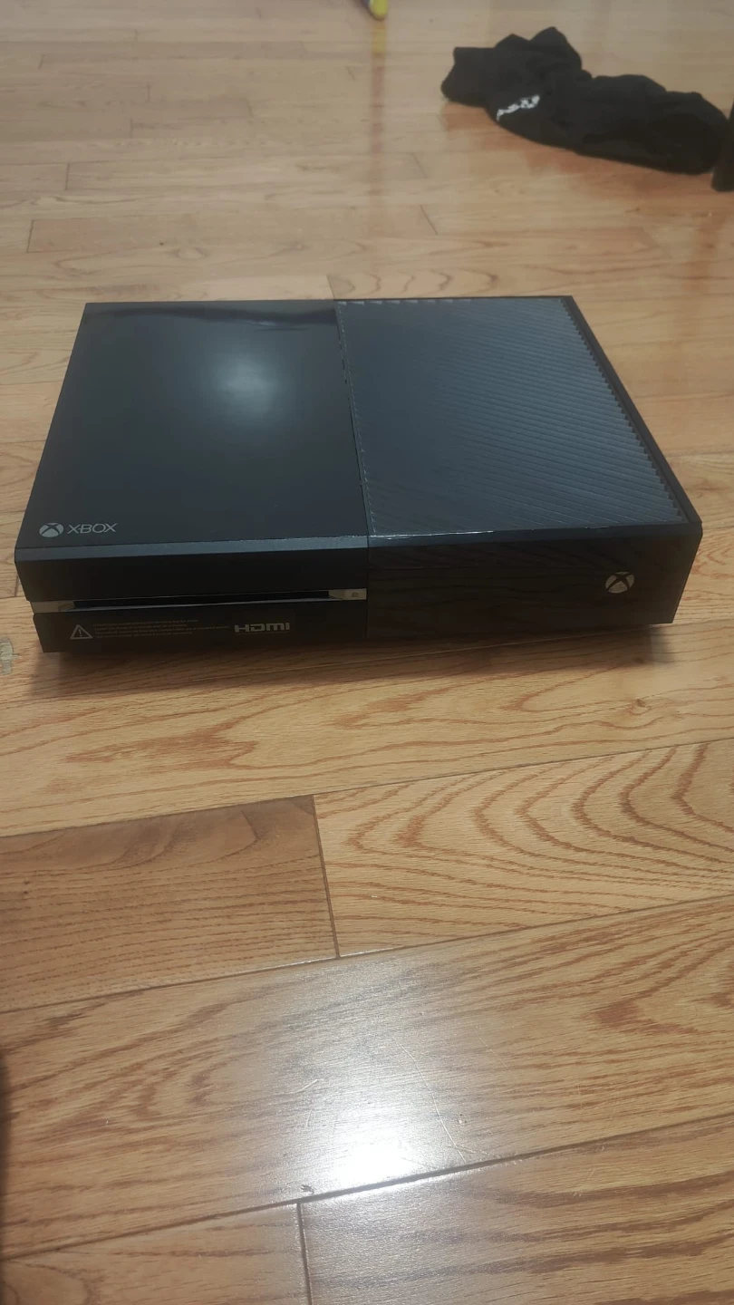 Xbox one  with controller - photo 4