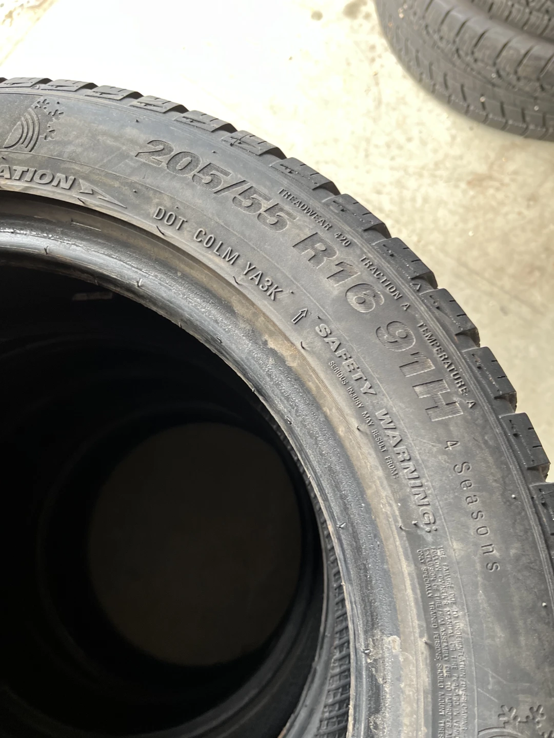 Kumho Solus 205/55R16 4 Seasons Tires (Set of 4) - photo 2