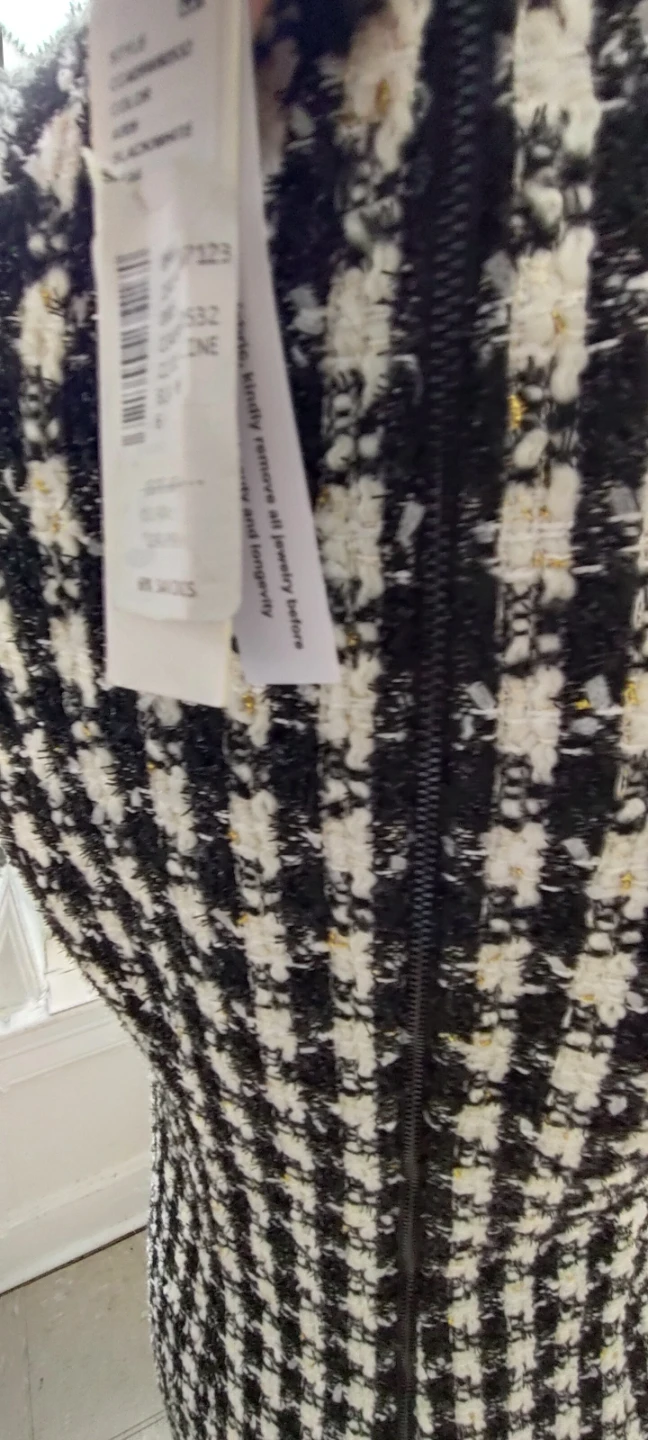 Alice + Olivia Black & White Tweed Dress Size 4 - photo 4