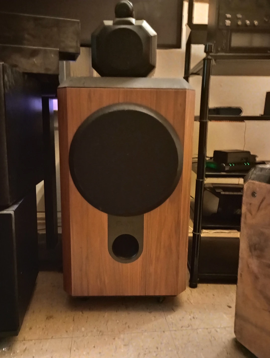 B&W Subwoofer - photo 2