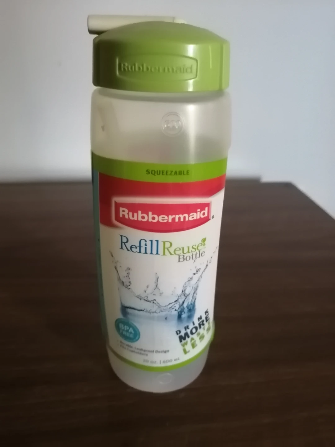 Rubbermaid Water Bottle - 30 oz