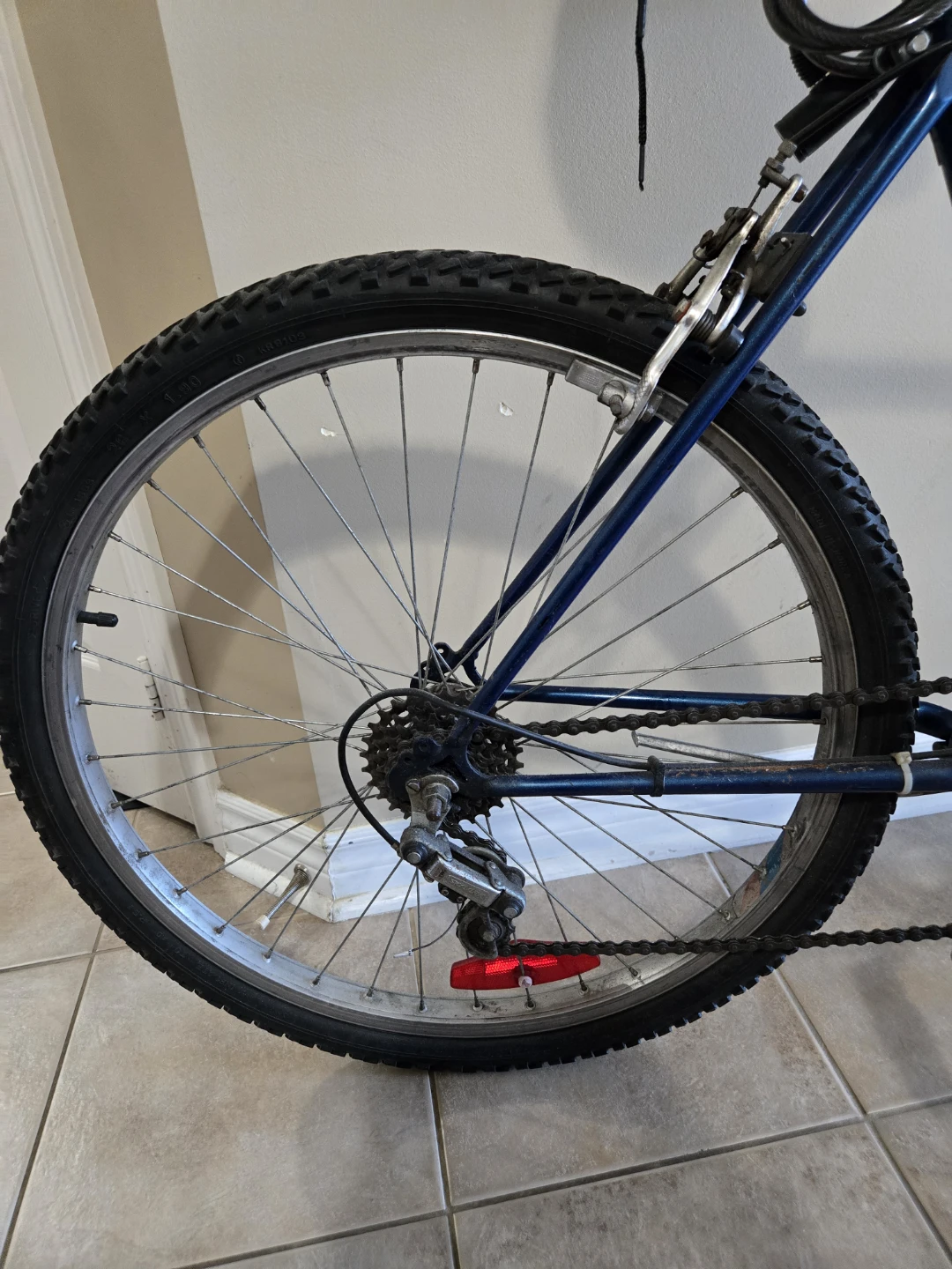 Raleigh Safari Bike with Bike Lock - photo 4