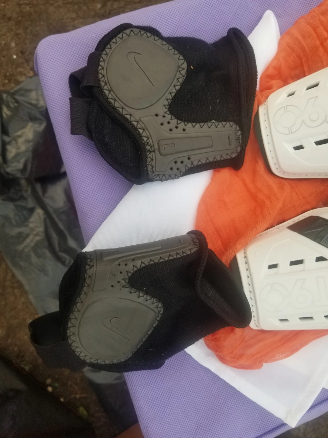 Nike T90 Soccer Shin Guards - photo 2