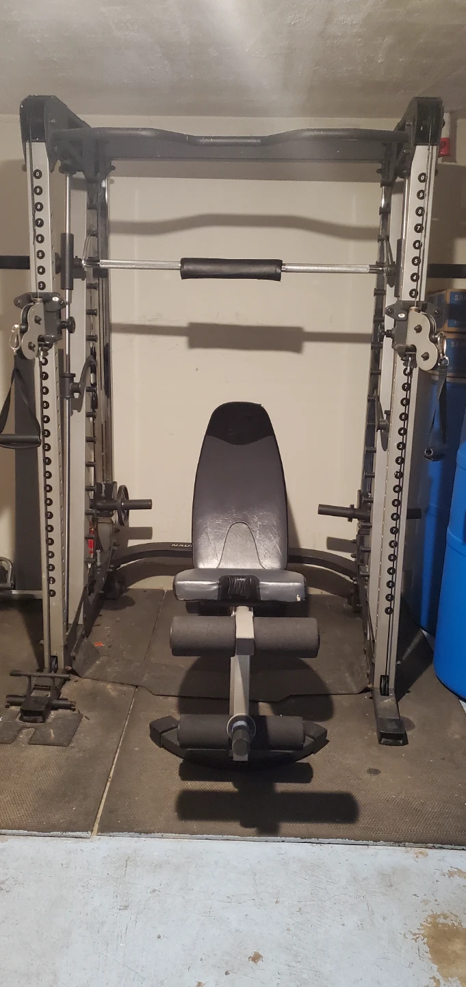 Nautilus Smith Machine with Adjustable Bench - photo 4