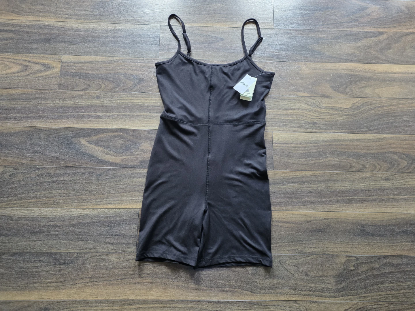 *New* Ladies Medium One Piece Outfit - photo 5