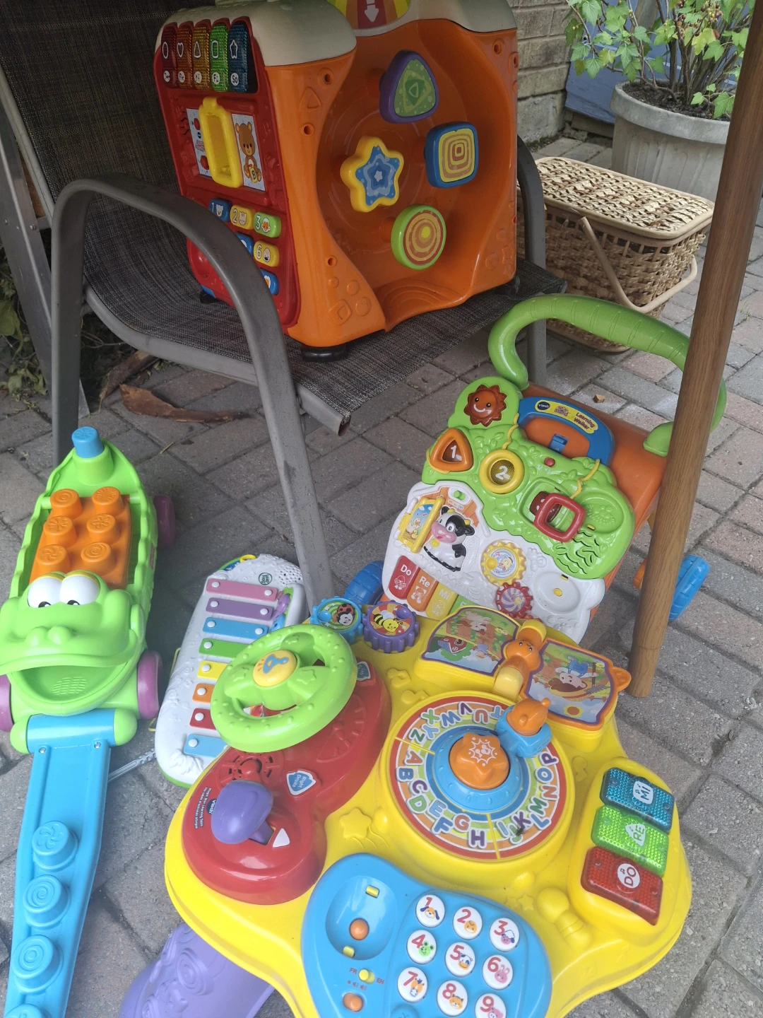VTech & LeapFrog Learning Toys