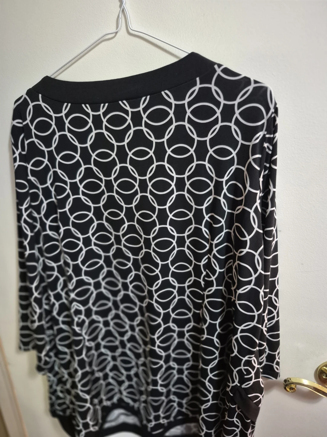 ALIA WOMEN Black & White Circle Print Tunic Top 2X - photo 2