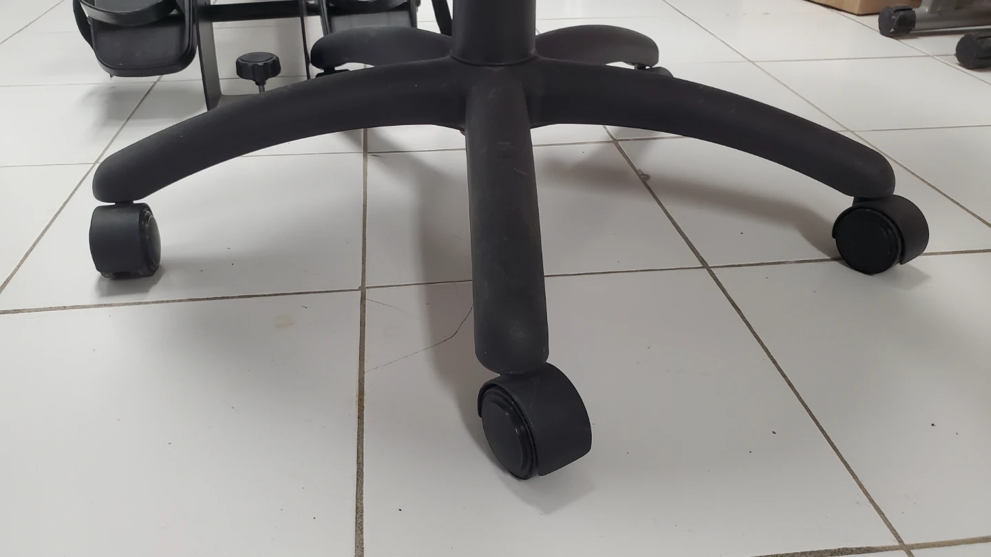 Grey Adjustable Office Chair - photo 2