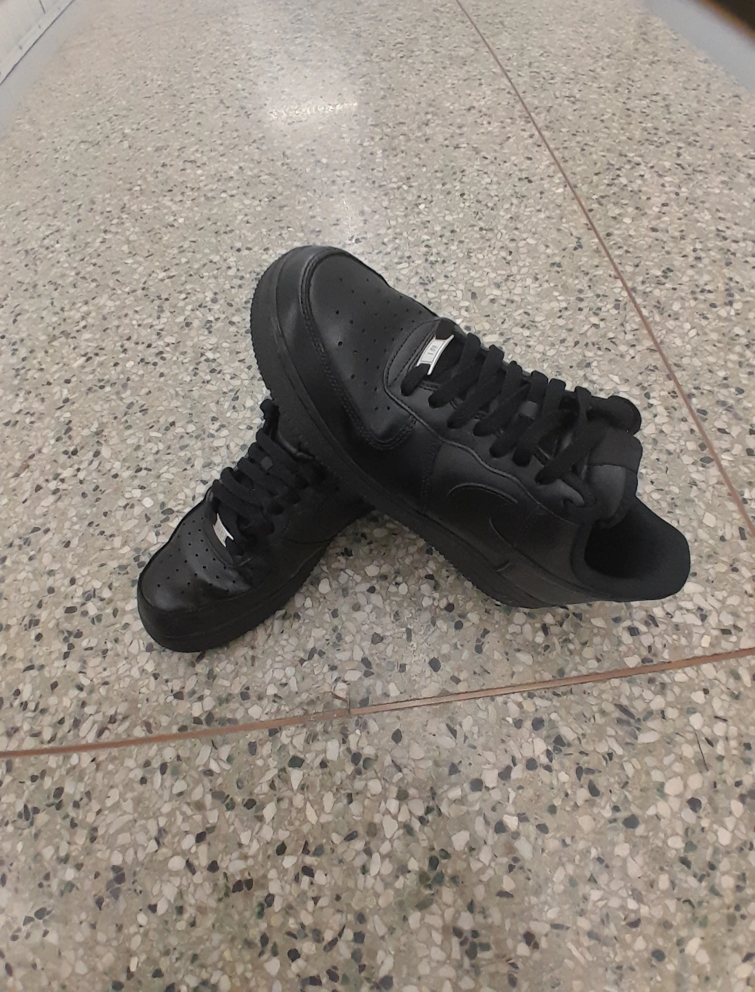 Nike Air Force 1 Black Sneakers Men's Size 9.5 - photo 3