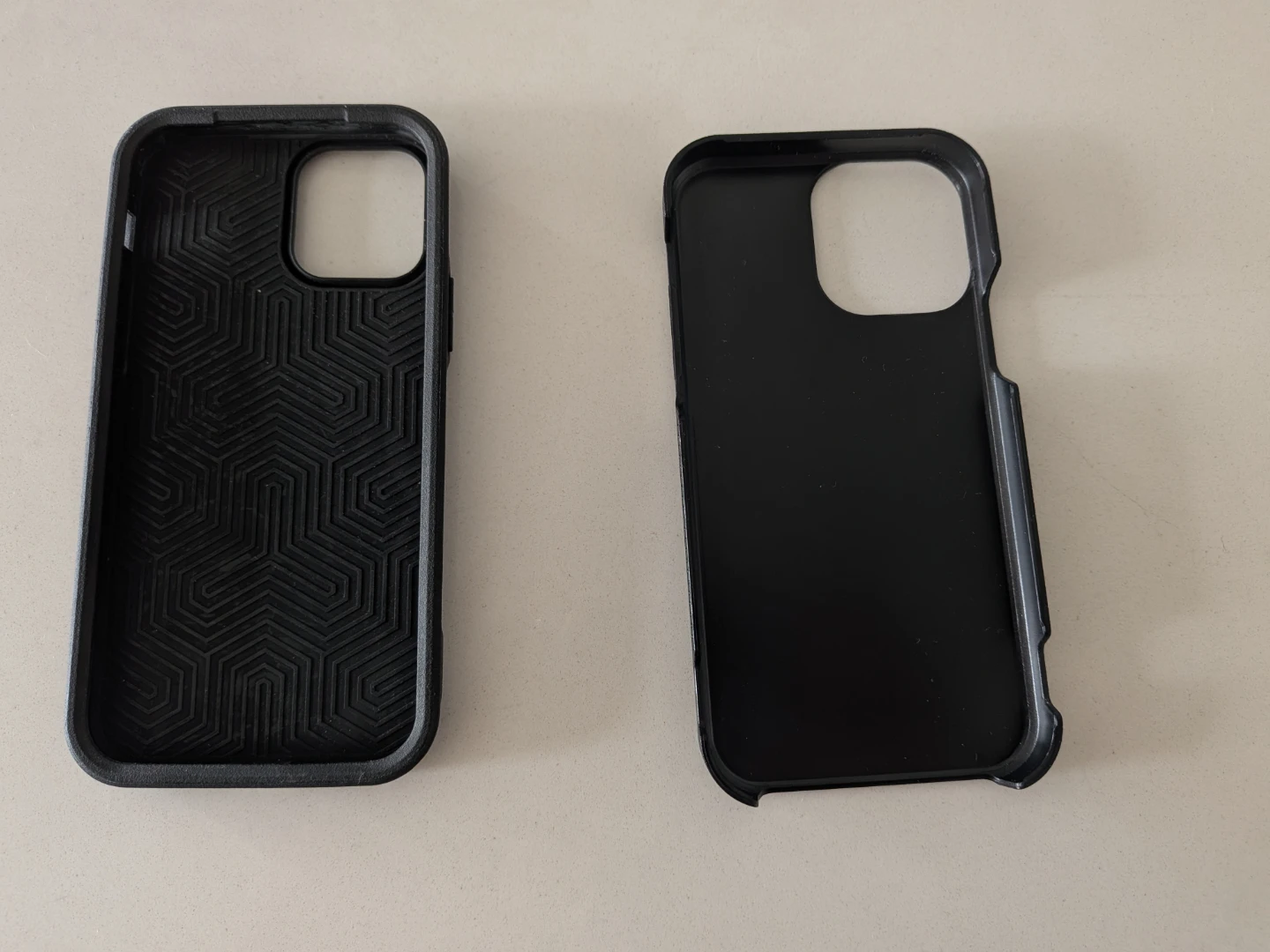 Black iPhone 12 Case - photo 3