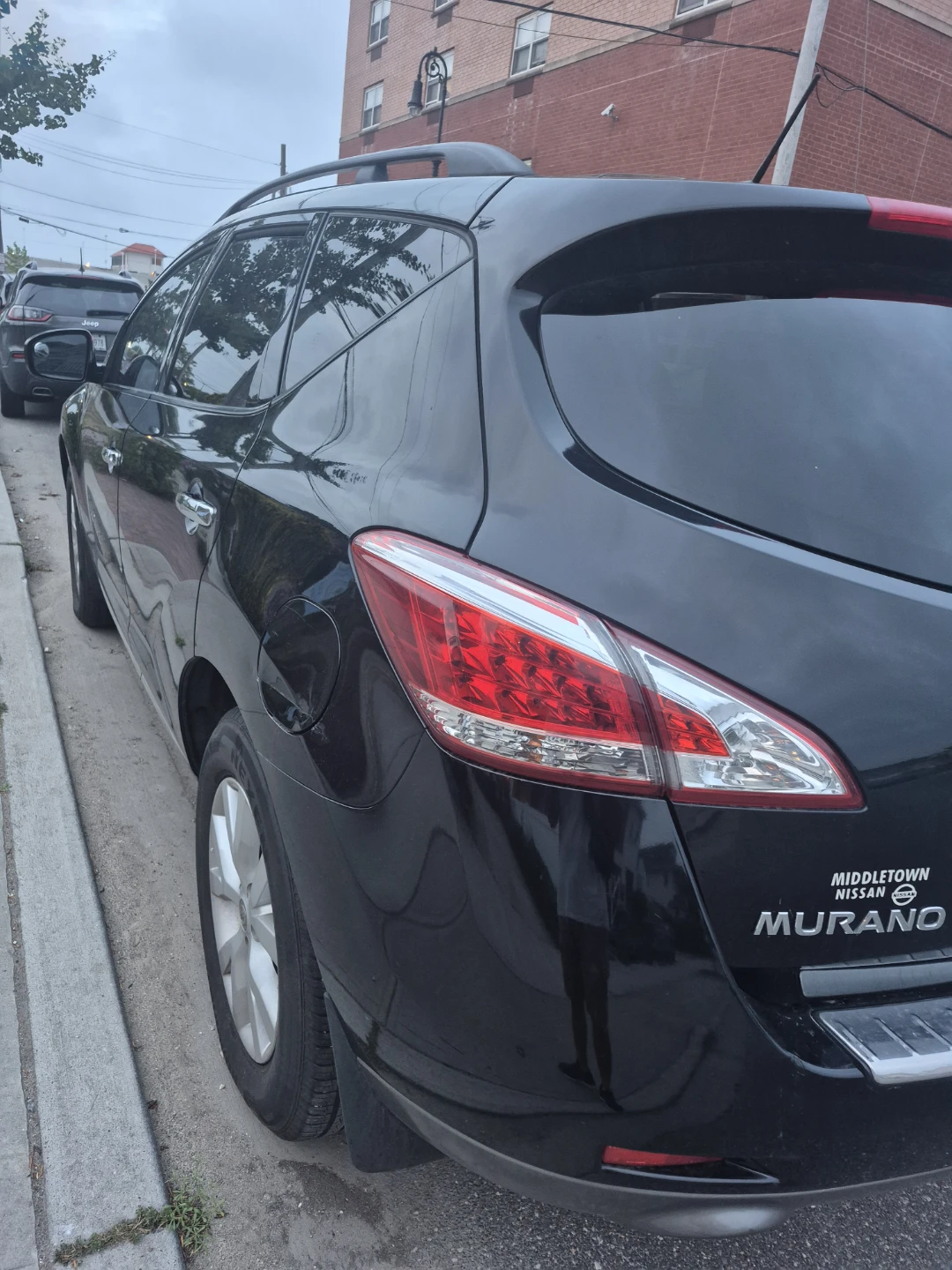 Black Nissan Murano AWD - photo 3