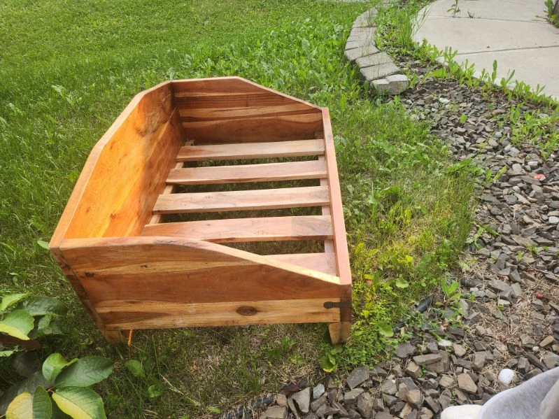Wooden Pet Bed - photo 2