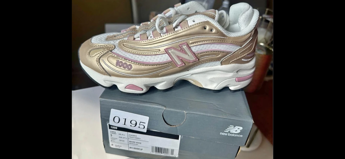 New Balance 1000 Sneakers - Brown White