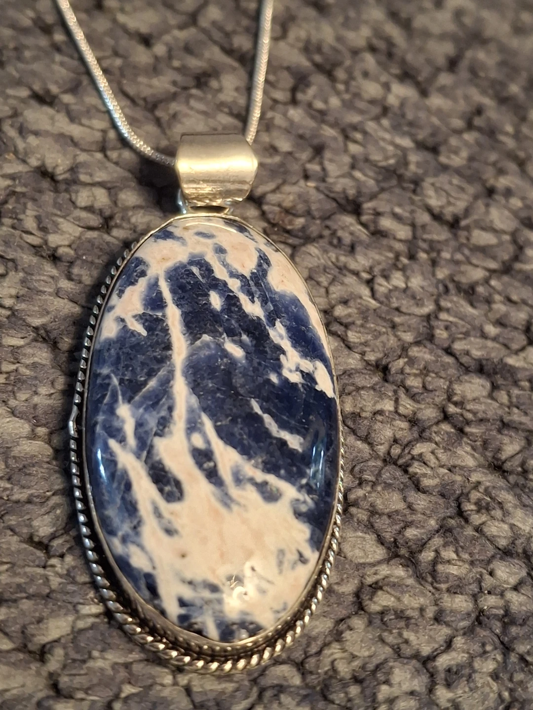 Blue and White Stone Pendant Necklace