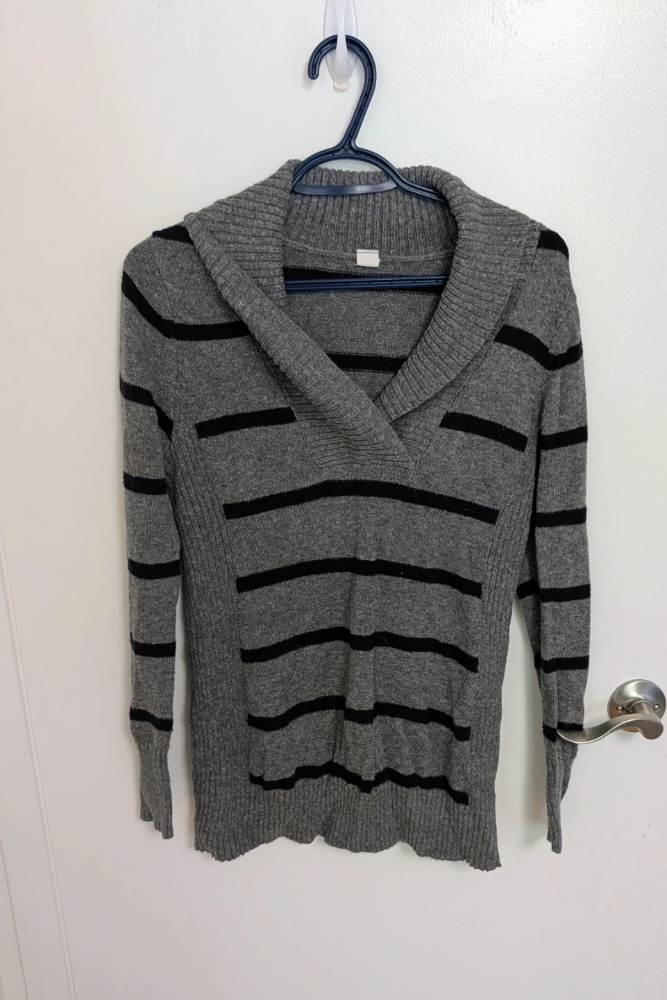 Old Navy Maternity Striped Sweater - Women's Small