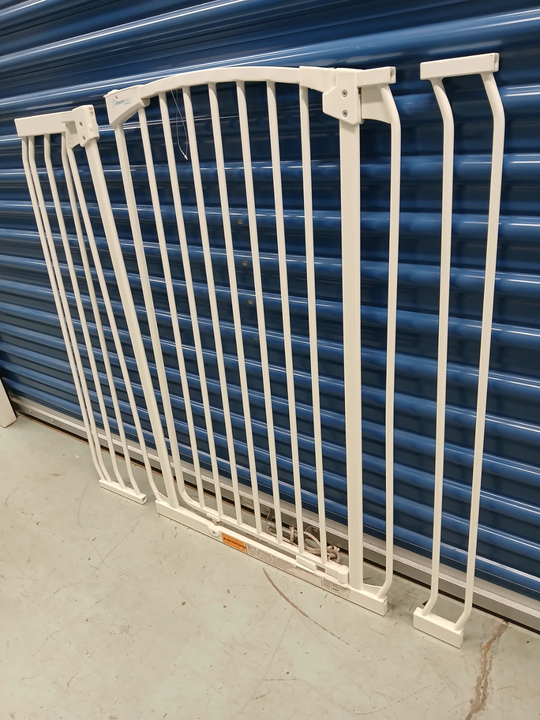 White Metal pet safety Gate - photo 3