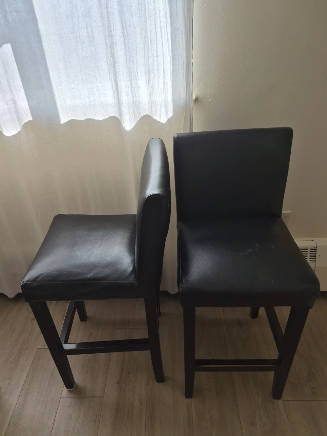 Set of 2 Black Faux Leather Bar Stools