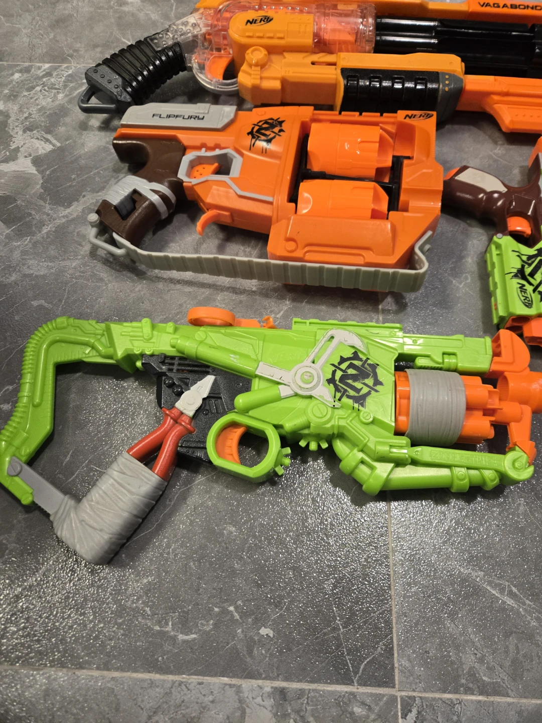 Nerf Blasters Bundle - photo 4