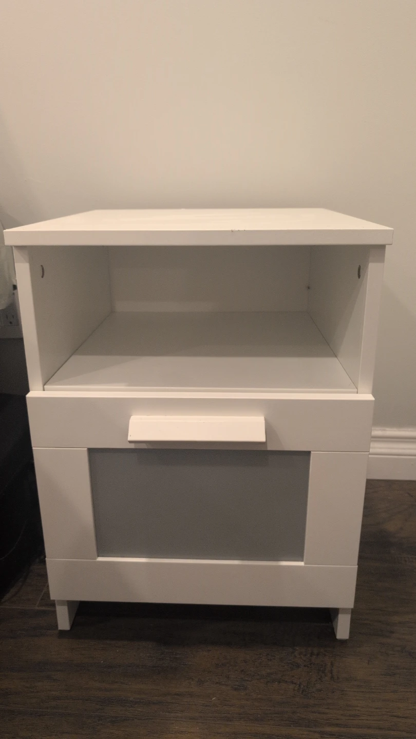 White Nightstand with Drawer and Shelf