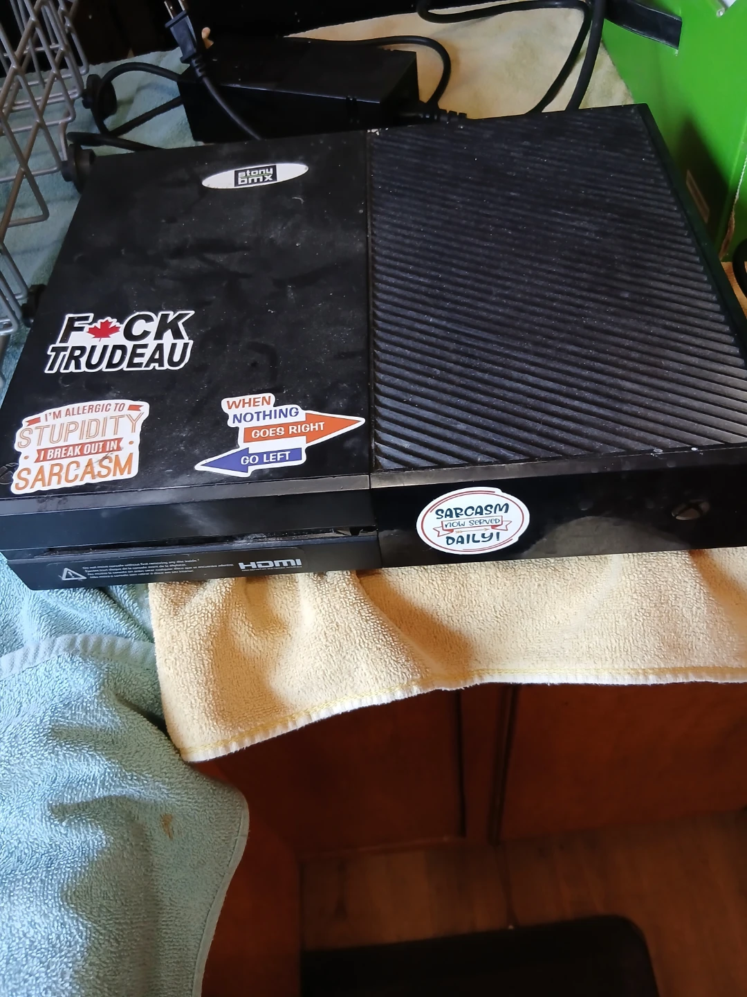 OG Xbox One console, everything included