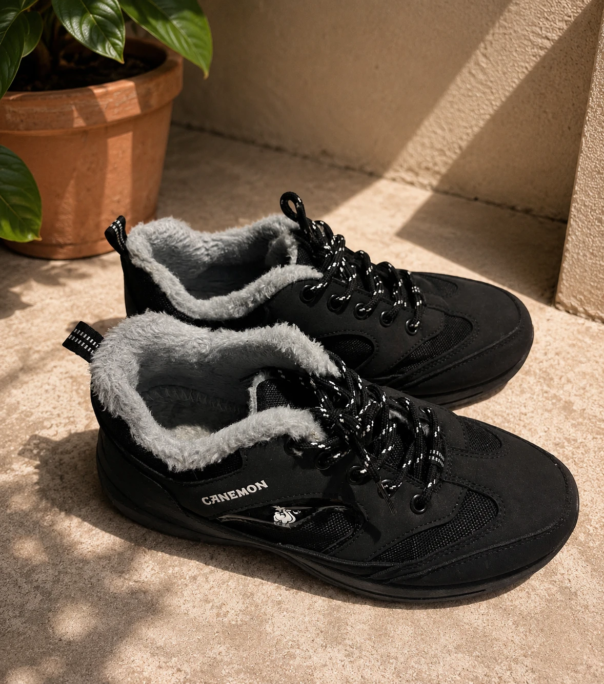 CANEMON Black Fleece Lined Sneakers