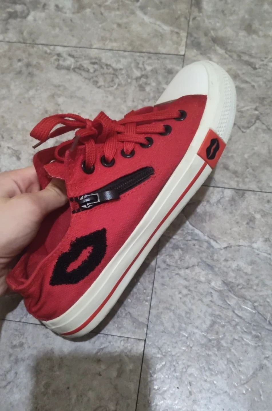 Red Low-Top Sneakers - photo 3
