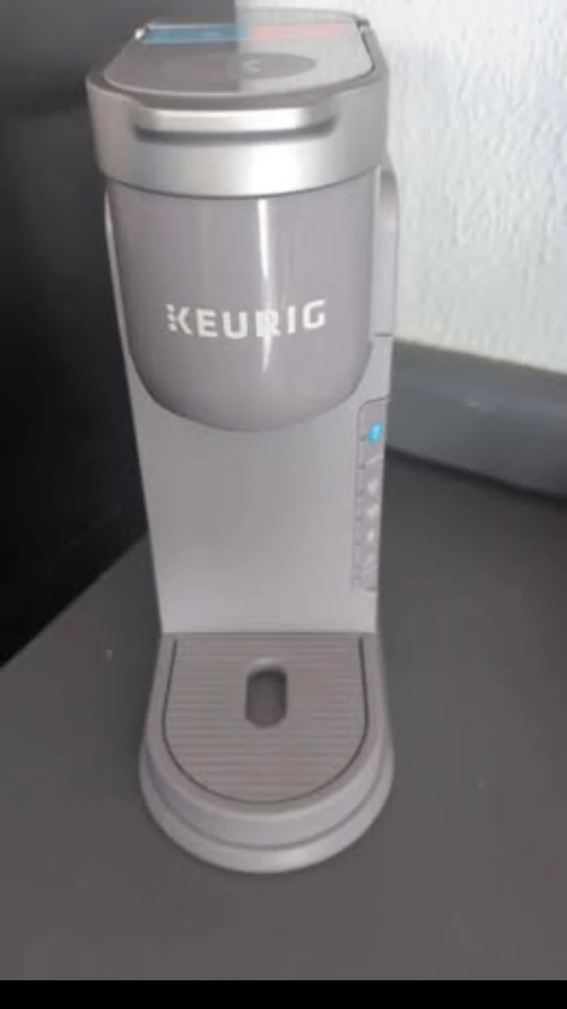 Keurig Single Serve Coffee Maker - photo 3