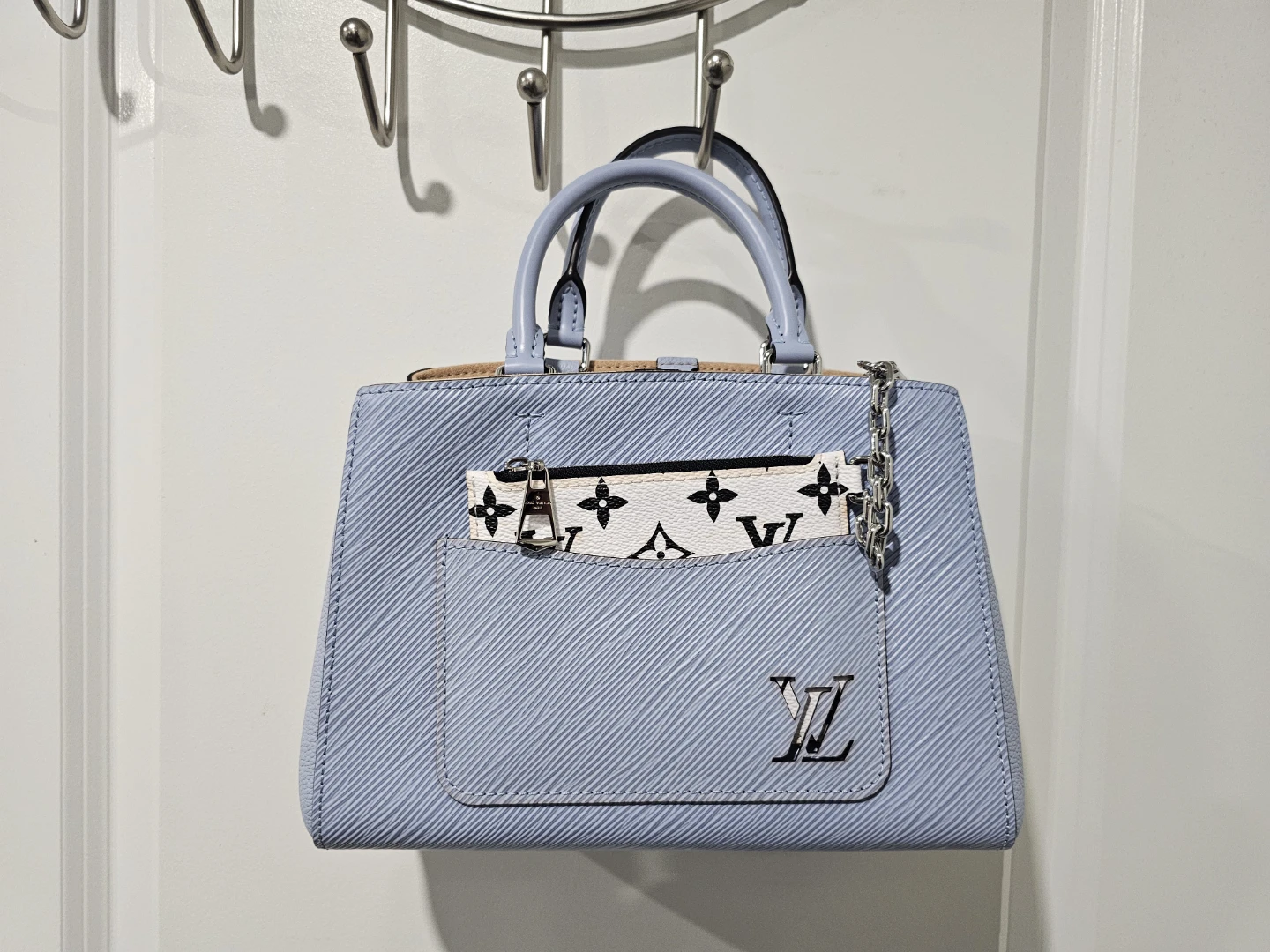 Louis Vuitton - photo 2