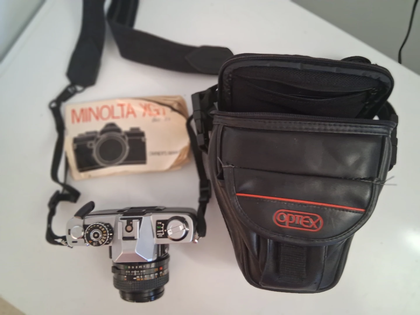 Minolta XG7 35mm Film Camera with Optix Bag
