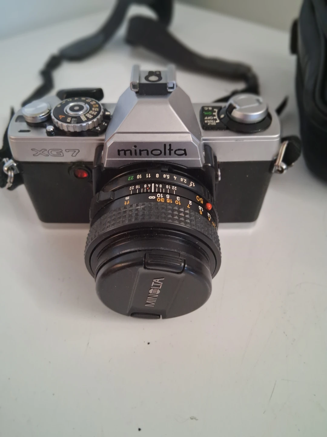 Minolta XG7 35mm Film Camera with Optix Bag - photo 2