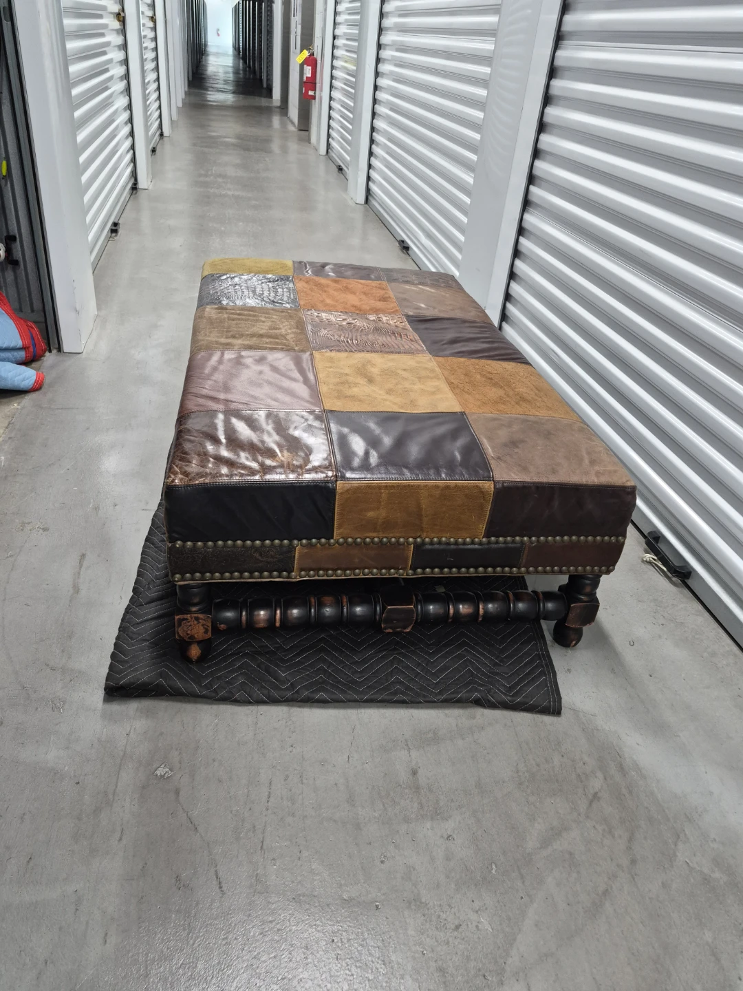 Patchwork Leather Storage Ottoman - photo 3