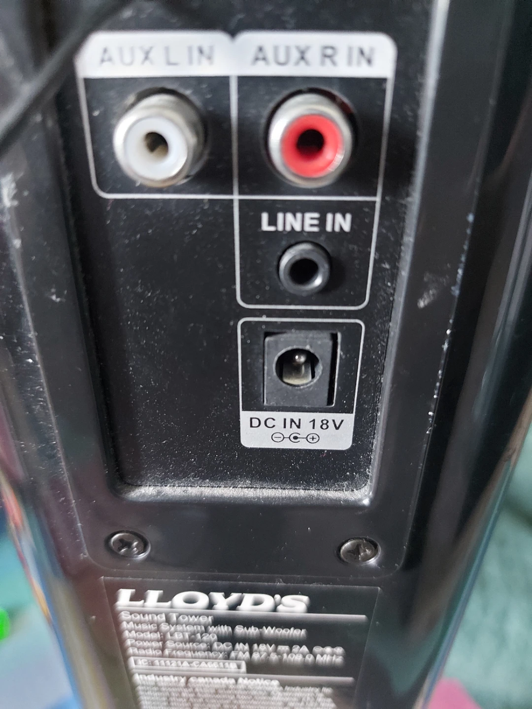 Lloyd's LBT-120 Sound Tower Music System - photo 4