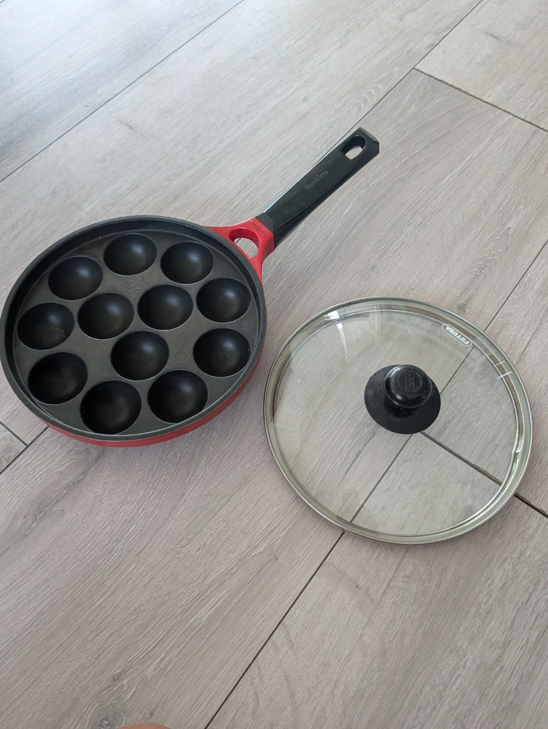 Futura Appam Patra Pan with Lid